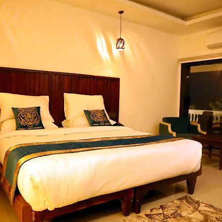 Panna Tiger Resort- Riverside Property Rājgarh Zewnętrze zdjęcie