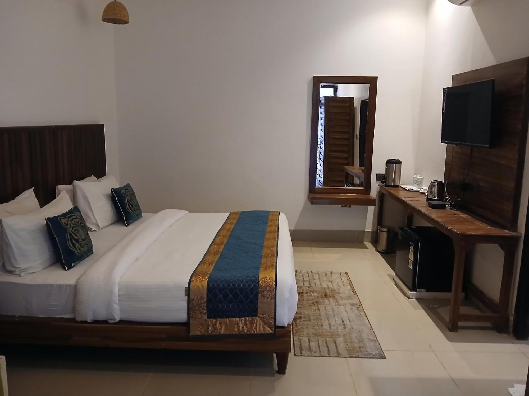 Panna Tiger Resort- Riverside Property Rājgarh Zewnętrze zdjęcie